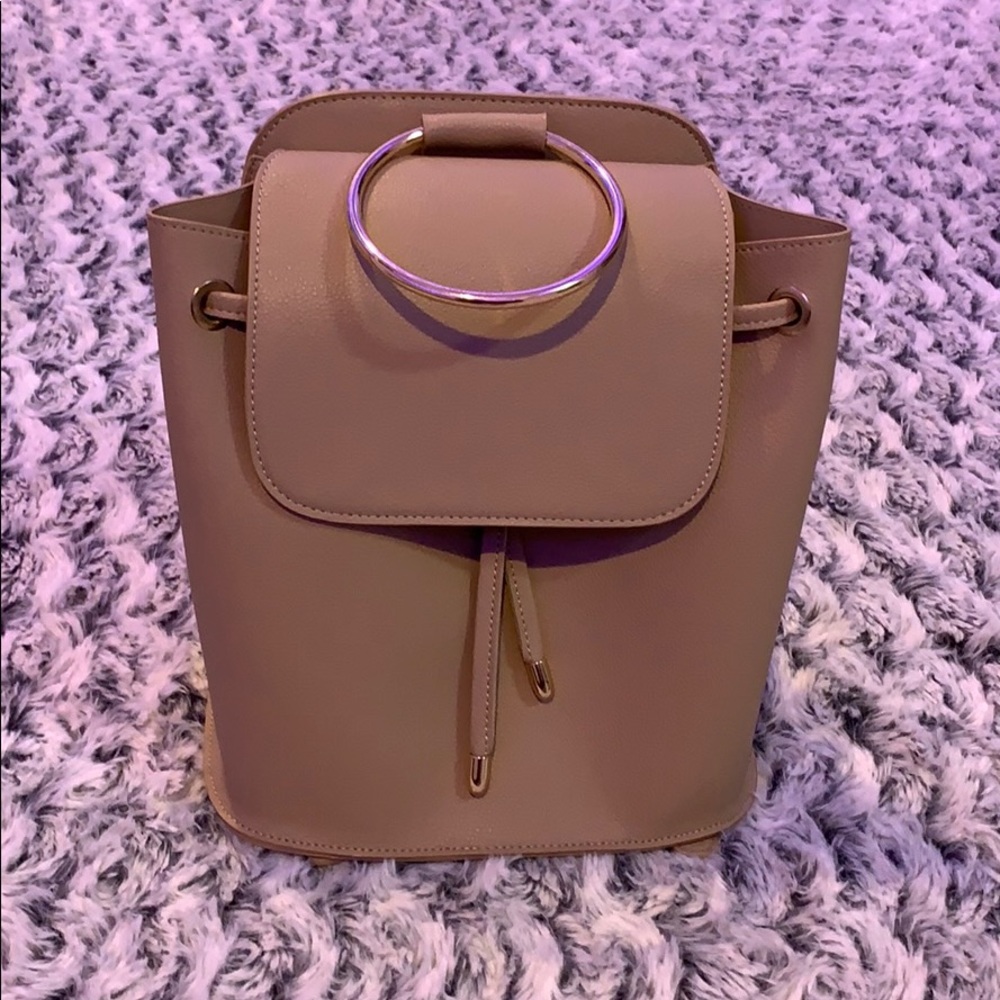 Beige bag